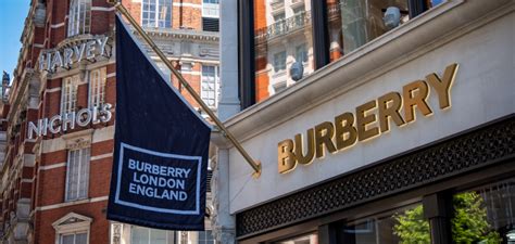 burberry point of sale|burberry social media marketing.